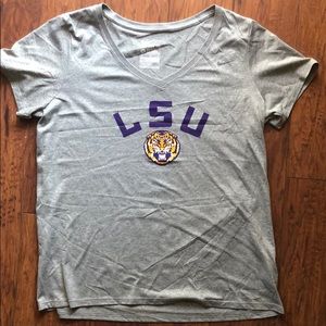 Never worn LSU SHIRT
